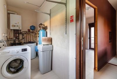 Apartament spatios in vila - 217 mp utili, Tunari! - 12