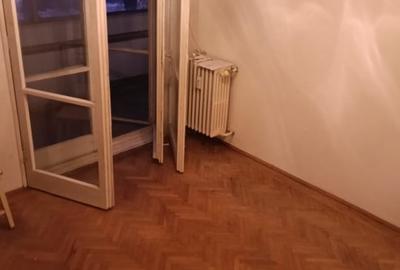 Apartament cu 3 camere decomandat în Titan - 6