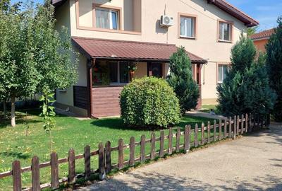 Casă cu 4 camere cu Teren 362 Mp în Săbăreni