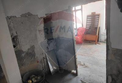 Apartament cu 5 camere semidecomandat în Ultracentral - 11