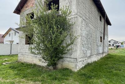 Casă cu 4 camere în Daia - 3