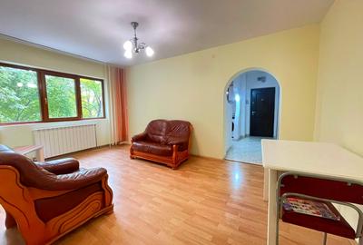 Apartament cu 3 camere semidecomandat, mobilat în Podu Roș - 5