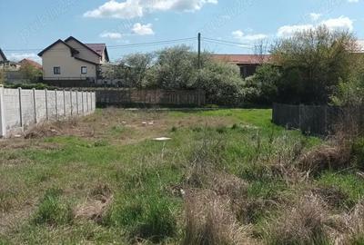 Teren de 1374 mp, în Central - 6