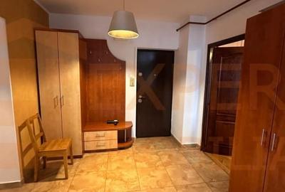 Apartament 3 camere de inchiriat, in zona Centrala -  vedere catre Blvd Mircea - 9