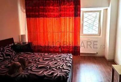 Garsonieră decomandată în Timpuri Noi