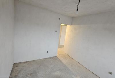 Apartament cu 2 camere semidecomandat în Sud - 2