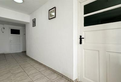 Casa cu 4 camere, in Eforie Nord, renovata, pret exceptional, teren proprietate - 9