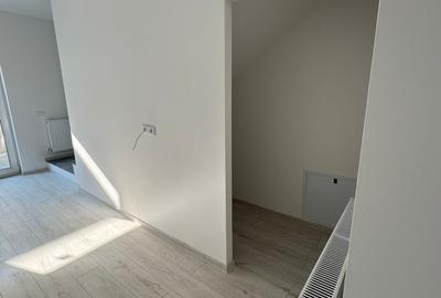 Casa Insiruita Mosnita Noua, toate utilitatile langa Lidl 1 Casa Insiruita Mosnita Noua, toate utilitatile langa Lidl 1 - 13