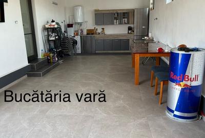Casă cu 4 camere în Albota - 5