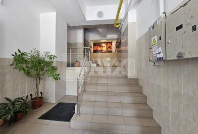 Apartament zona Victoria,3 camere decomandat - 2
