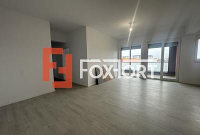 Apartament cu 3 camere decomandat în Aradului