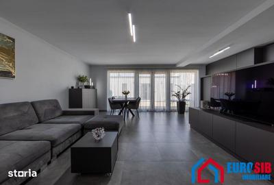 Casă cu 2 camere decomandat cu Teren 350 Mp în Șelimbăr - 2