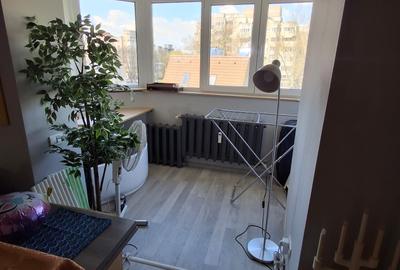 Apartament cu 3 camere decomandat în Capitol - 8