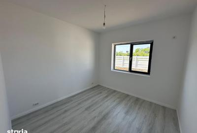 Casă cu 4 camere cu Teren 350 Mp în Clinceni - 13