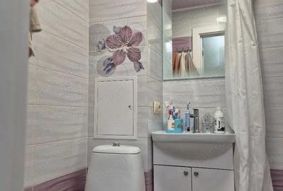 Garsonieră decomandată în Lipovei