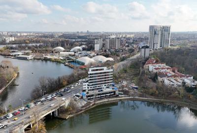 Apartament cu 5 camere decomandat în Floreasca