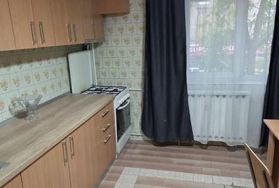 Apartament cu 4 camere decomandat în Vitan - 3