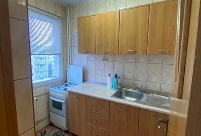 Garsoniera, 40mp, etaj 8/10, Dristor, Metrou 2 min - 5