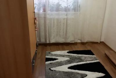 Apartament cu 2 camere nedecomandat în 23 August - 2