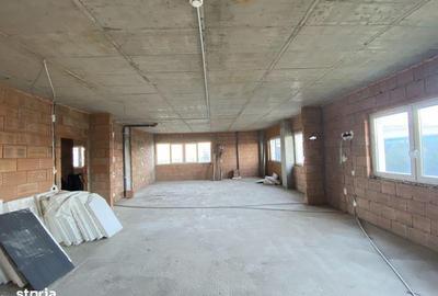 Apartament cu 4 camere semidecomandat în Central - 7