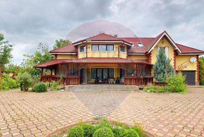 Vila de lux mobilata/utilata cu terasa+foisor, garaj,gra... - 1