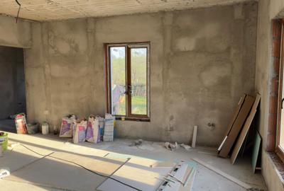 Casă cu 4 camere în Cicârlău - 8