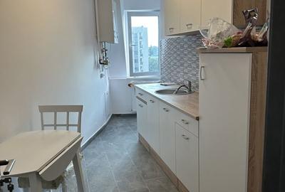 Apartament cu 2 camere decomandat în Militari