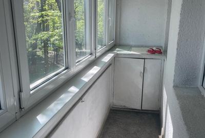 Apartament cu 3 camere decomandat în Drumul Taberei - 2