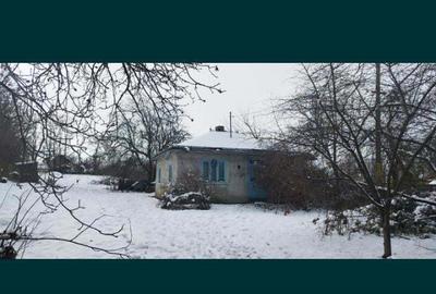 Casă cu 3 camere în Central