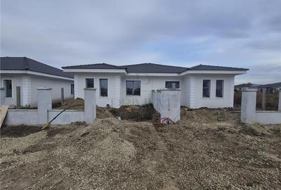 Duplex personalizare interioara - 388 mp teren - zona excelenta langa 4 benzi - - 1