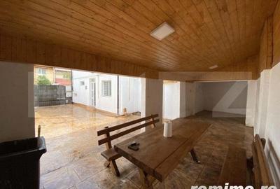 Casă cu 3 camere cu Teren 200 Mp în Central - 2