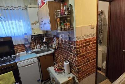 Apartament cu 3 camere decomandat, mobilat în Est - 2