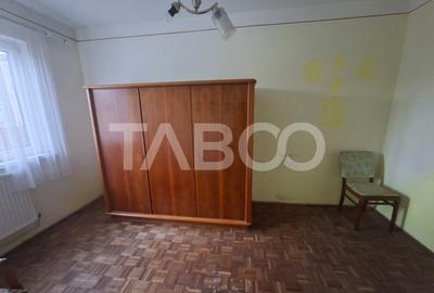 Apartament 2 camere de vanzare strada Luptei la etajul 3 Apartament 2 camere de vanzare strada Luptei la etajul 3 - 4