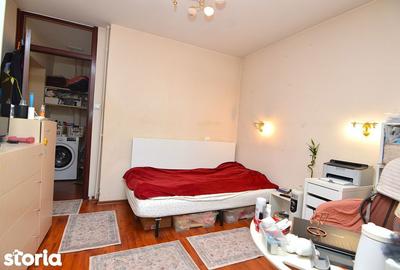 Apartament cu 4 camere decomandat, mobilat în Tineretului - 1