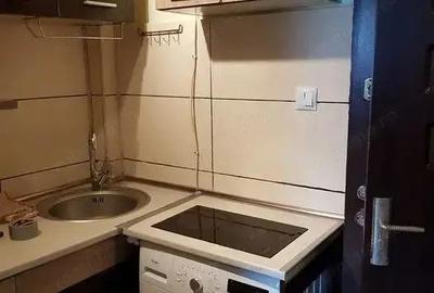 Garsonieră în Steaua