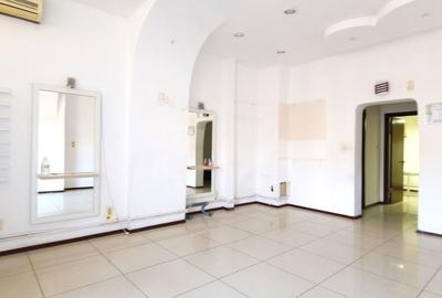 Spațiu comercial, de 43 mp, în Vitan - 8