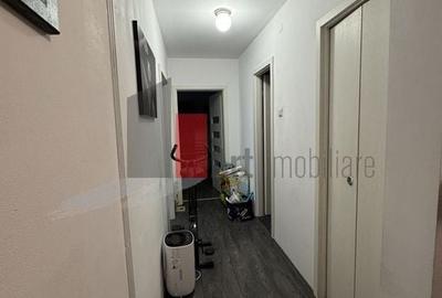 Se vinde  apartament 2 camere Gorjului, centrala termica - 7