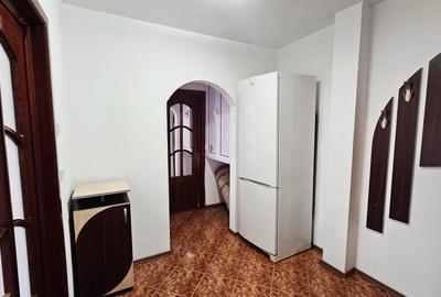 Apartament cu 2 camere decomandat în Micro 17 - 4