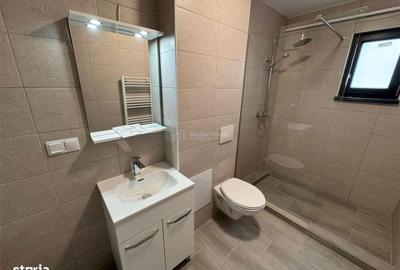 Apartament cu 5 camere în Central - 8