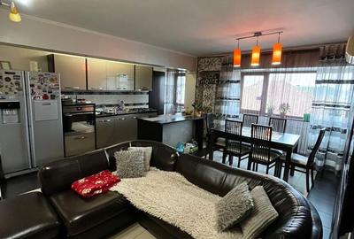 Apartament cu 4 camere decomandat în Broșteni - 7