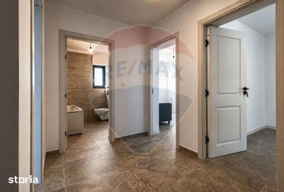 Casă cu 4 camere cu Teren 475 Mp în Bârnova - 11