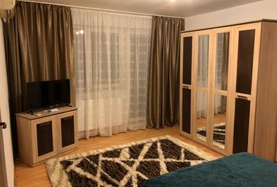 Garsonieră decomandată în Complex Studențesc