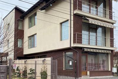 Casă în Central - 4