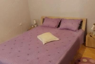 Inchiriez camera frumosa si spatioasa la vila - 1