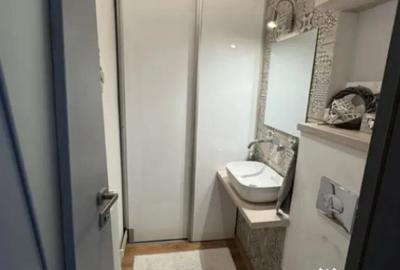 Apartament cu 4 camere decomandat în Griviței - 8