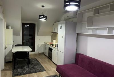 Apartament cu 3 camere decomandat, mobilat în Centru Civic - 1