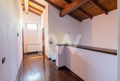 Casa deosebita in Fagaras - ultrafinisata, spatioasa si eleganta - 11
