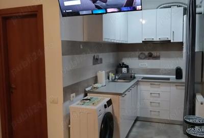 Vand Studio + loc de parcare (Mamaia Nord) - 72.000 eur - 11