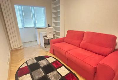 Apartament cu 3 camere decomandat în Central - 2