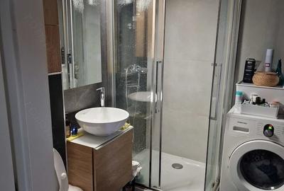 Apartament cu 3 camere semidecomandat în 1 Mai - 6